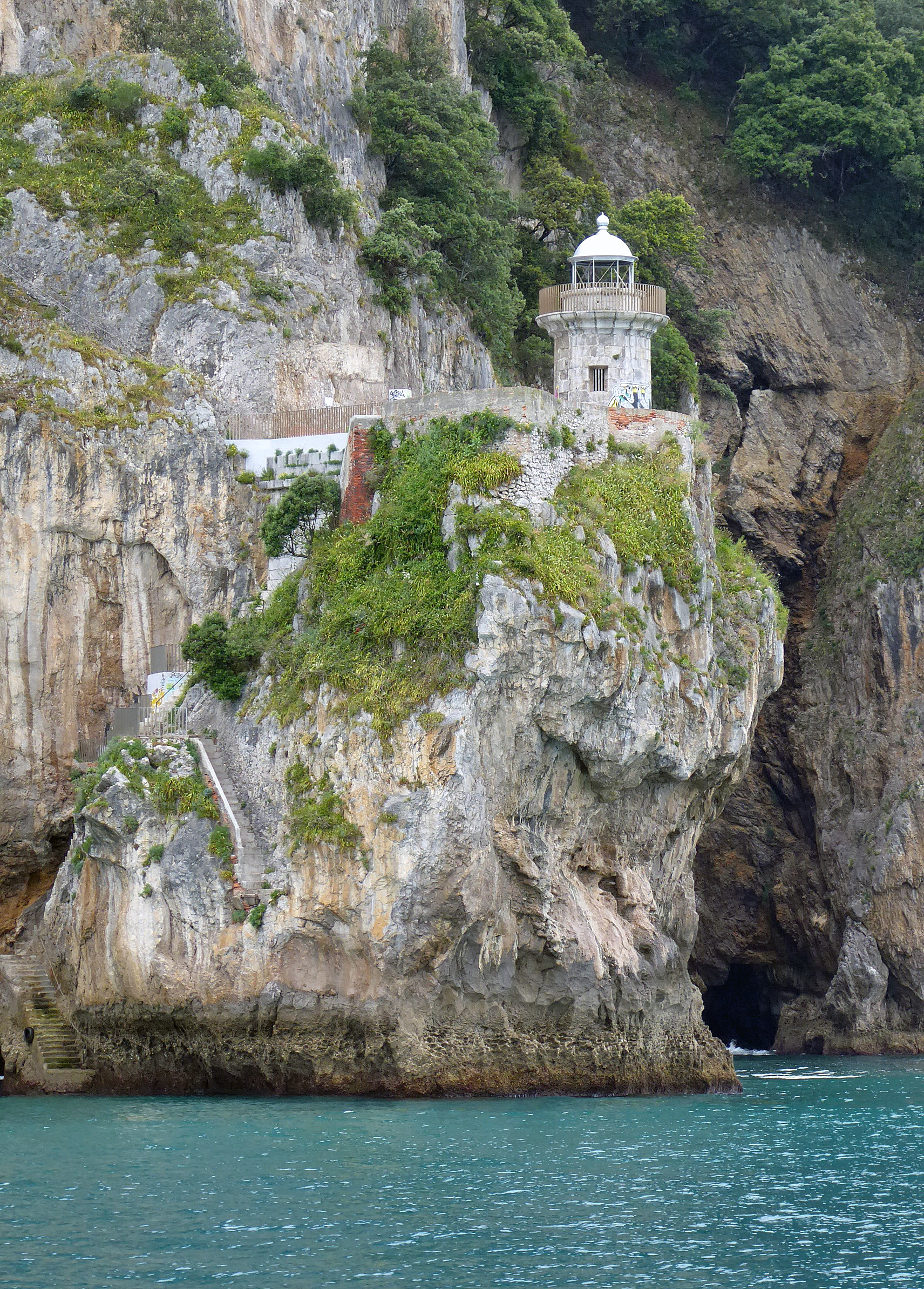 Faro del Caballo en Santoña, Cantabria
